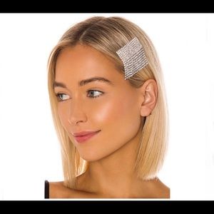 New!! Gorgeous Crystal Fringe Hair Clip by Ettika